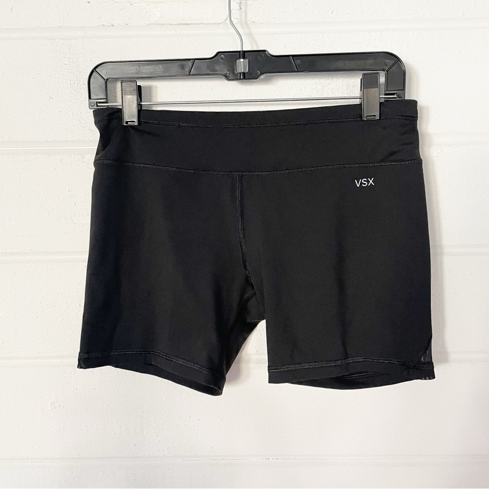 Victoria’s Secret VSX Knockout Shorts Mid-rise Size Small